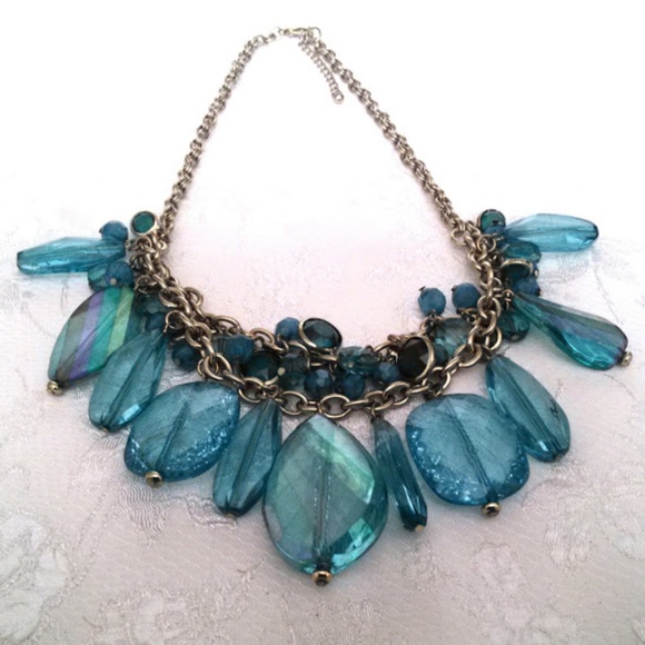 Teal Green Acrylic Drop Cluster Necklace - Picture 4 of 5